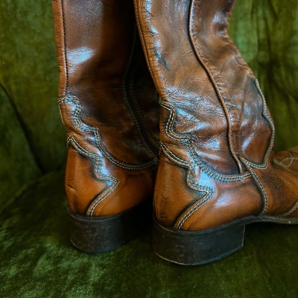 Brown western boots - Picture 4 of 5